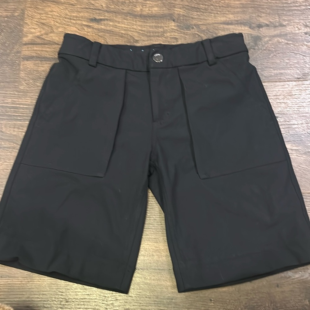 Ivivva black shorts 10